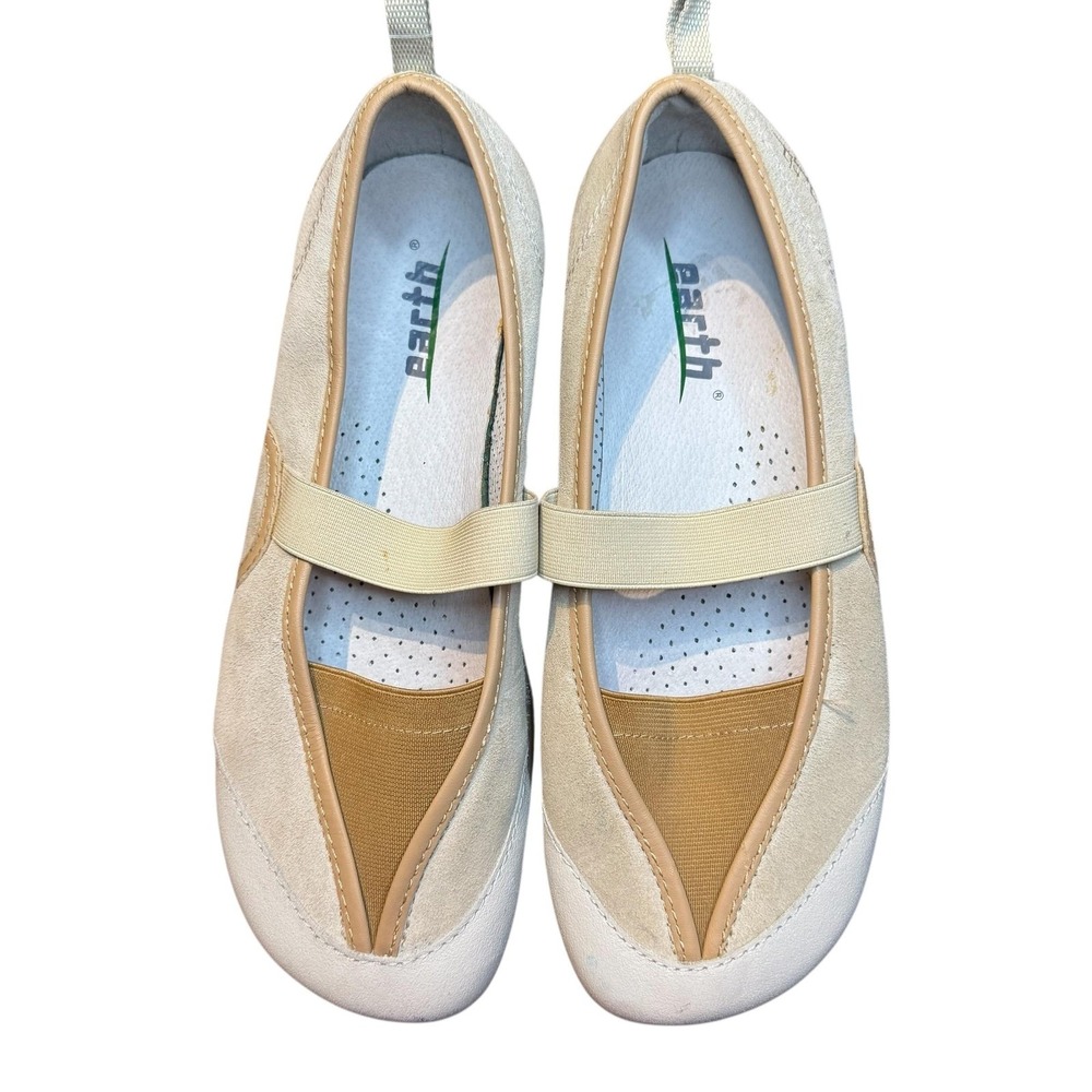 Earth Shoes Womens Size 6B Cream Beige Intrigue Leather‎ Mary Jane Comfort Flats